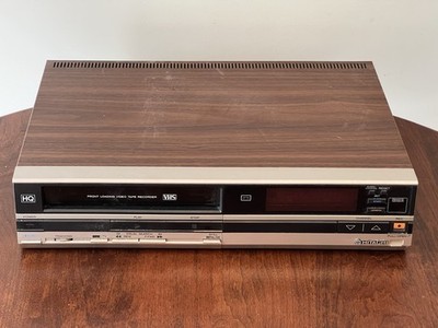 Vintage VERY RARE Hitachi Video Deck VT-1100AR Wood Grain VTG
