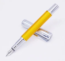 Fuliwen 2030 Carbon Fiber Fountain Pen , High Quality Medium Nib Yellow Color
