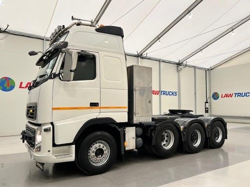 Volvo FH 540 8x4 Sleeper Cab Tractor Unit Manual - Picture 2 of 20