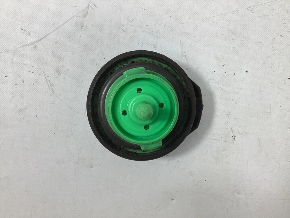 2009-2016 Audi A5 S5 Fuel Gas Filler Cap OEM . - Image 4 of 4