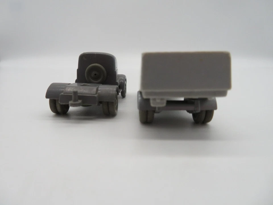 Винтажный серый пластиковый самосвал для перевозки зерна прицеп грузовик 50-60-е годы - Изображение 4 из 4