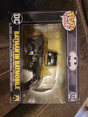 Funko Pop! Rides Deluxe: DC Universe Batman in Batmobile #522