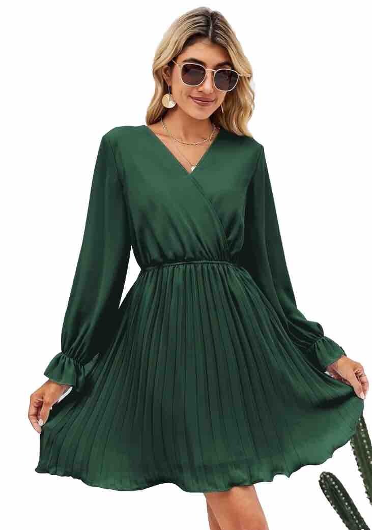 BBX Lephsnt M Green Long Sleeve Vneck Chiffon Midi Pleated Party