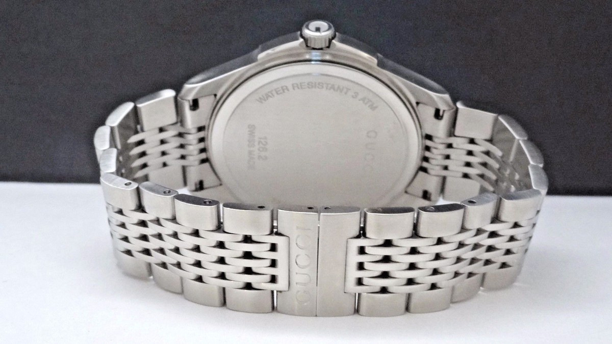 Gucci YA126201 Black Dial Date Stainless Steel 126.2 Series Men's