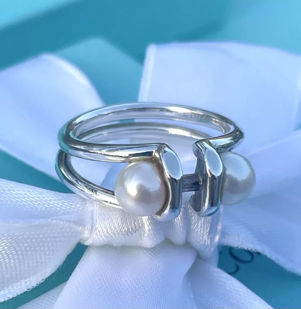 Tiffany hardwear pearl sale ring