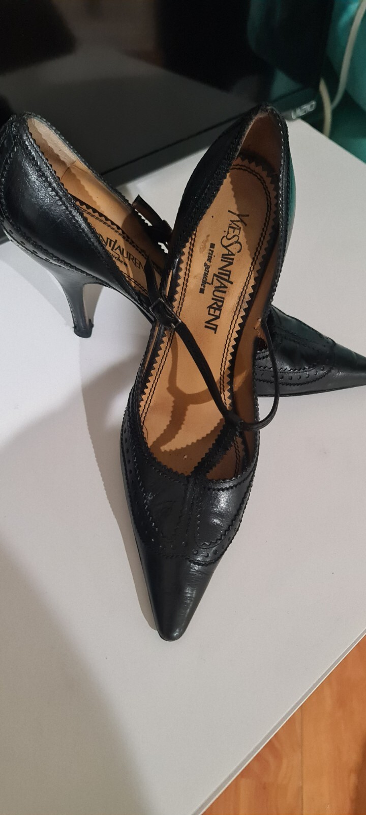 Yves Saint Laurent donna nero pelle tacco brogue taglia 38
