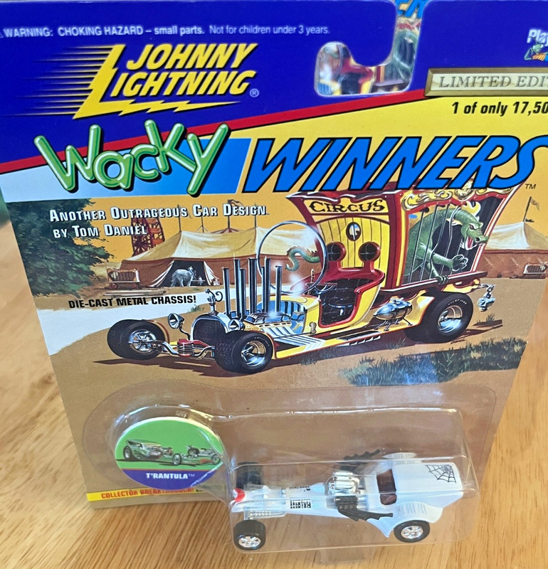  JOHNNY LIGHTNING 1996 WACKY WINNERS 1/64 SCALE ...T'RANTULA..IOP