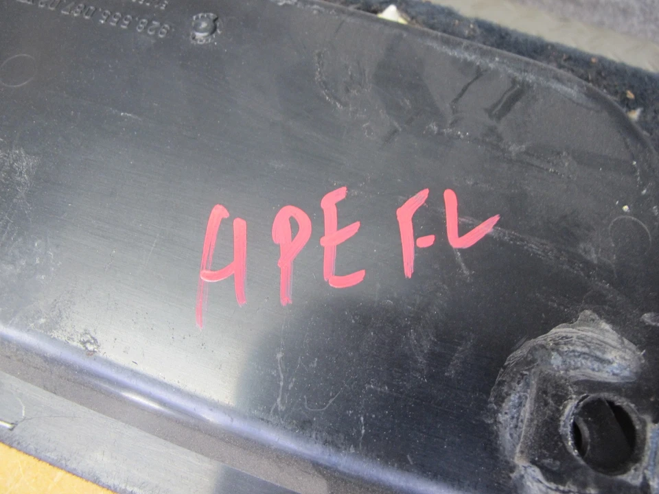 JUEGO DE CUBIERTA DE PANEL DE PUERTA INTERIOR LADO DERECHO E IZQUIERDO PORSCHE 928 S 1984-1986 AZUL Foto 2 de 4