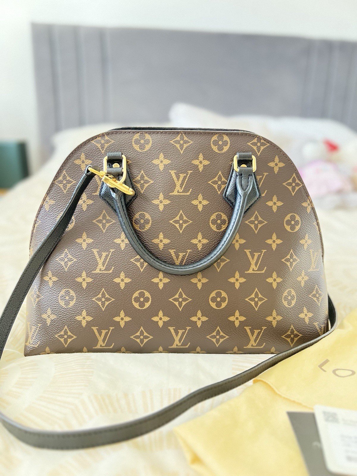 Louis Vuitton Alma BNB Monogram