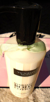 Victoria's Secret Hydrating Body Lotion VERBENA Cotton Moisture Complex 12 oz