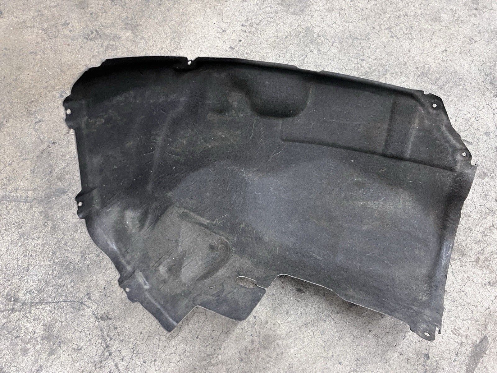 LAMBORGHINI AVENTADOR FRONT LEFT DRIVER BACK PORTION WHEEL LINER OEM 470821177