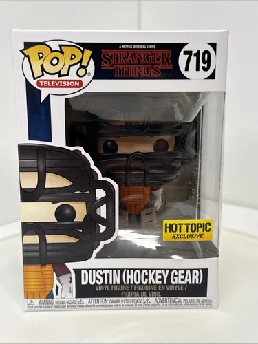 Funko Pop Stranger Things Dustin Hockey Gear 719 Vinyl Hot Topic Exclusive