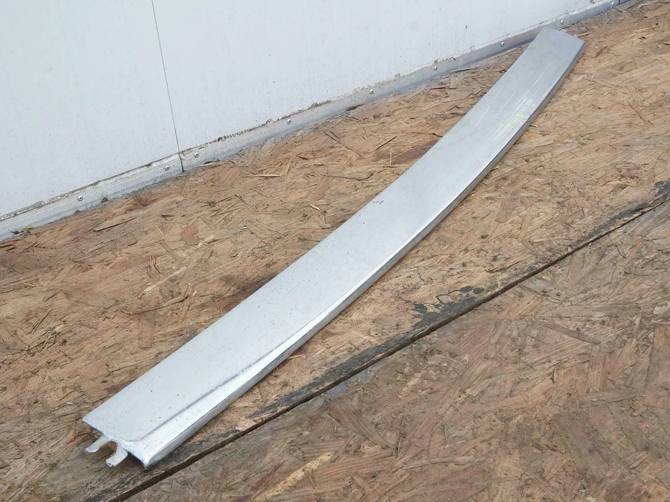 1981 - 1991 Mercedes Benz S Class Sel W126 Bumer Center Chrome Panel Rear Oem Foto 4 de 4