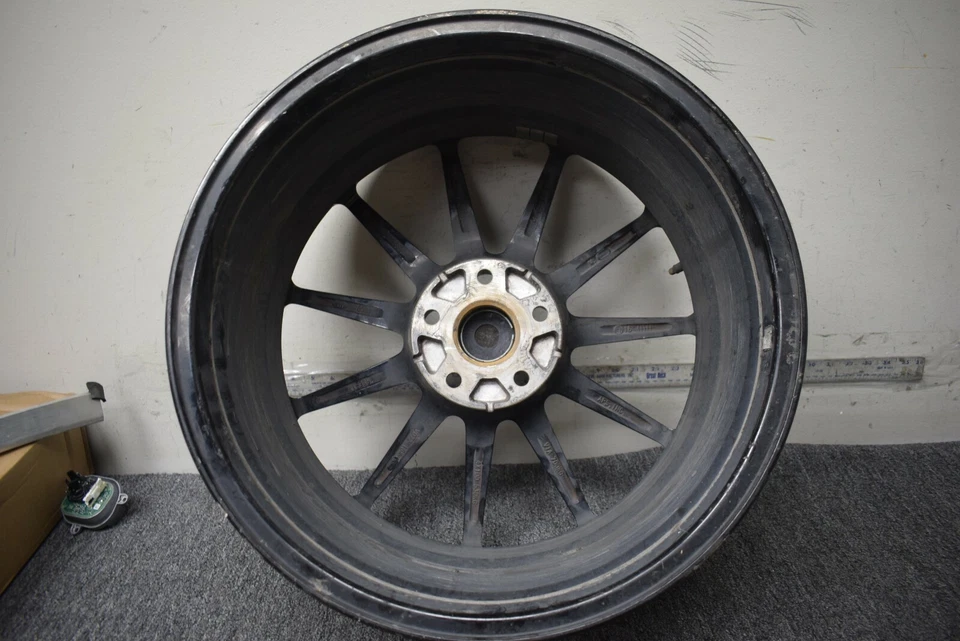 RS WHEEL VOLKSWAGEN GTI RIM 18X8.5 CUSTOM - Image 4 of 4
