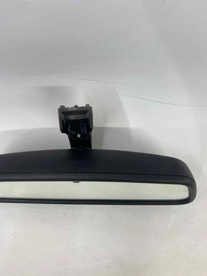 Espejo retrovisor interior delantero central usado se adapta a: BMW 535I 2012 con atenuación automática Foto 3 de 4