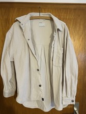 Cordjacke Damen Mädchen Bershka creme beige Gr. M lang