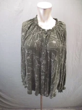 Studio B By BOBEAU Size XL Womens Olive Long Sleeve Button Up Pleated Blouse 541