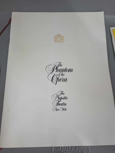 the phantom of the opera program lot(2F03) - Picture 3 of 11
