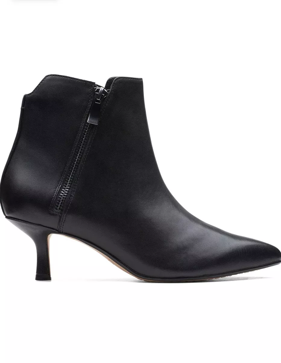 Clarks sock best sale boots