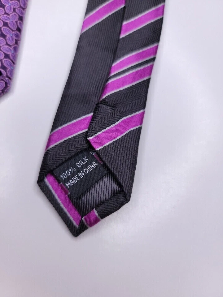 Gravata formal masculina Egara 60"Lx3.25"W roxa - Imagem 4 de 4