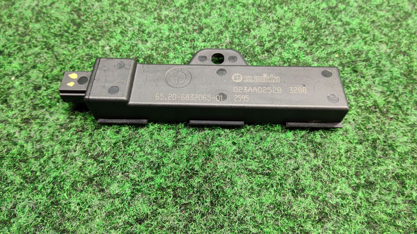2019-2023 Bmw X5 Keyless Entry Antenna Receiver Comfort Access Oem 65206832066