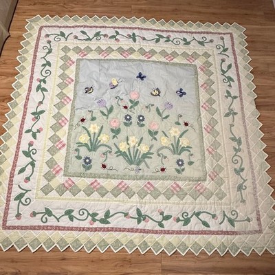 Vtg Style Floral Patchwork Quilt Applique Butterflies Prairie Point Edge 80''