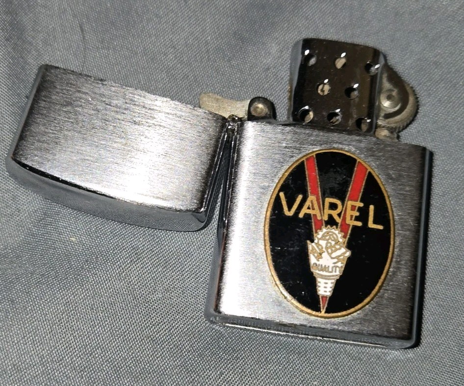 Picture 4 of 6