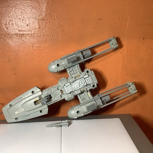 Y-Wing Fighter Star Wars ROTJ 1983 Kenner veicolo d'epoca 100% completo FUNZIONANTE - Foto 9 di 13