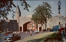 St Johns Gate Quebec City Quebec vintage postcard w795
