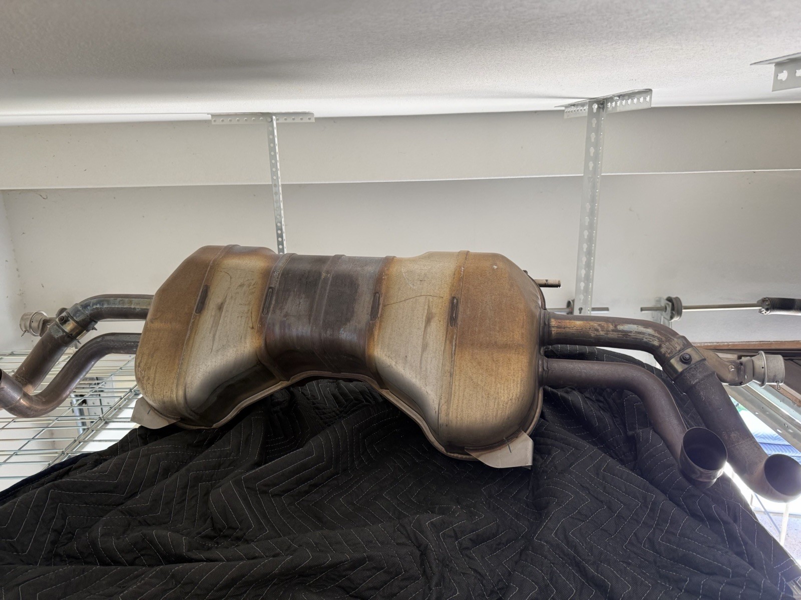 OEM Lamborghini Huracán LP610-4 Factory Exhaust Muffler Assembly