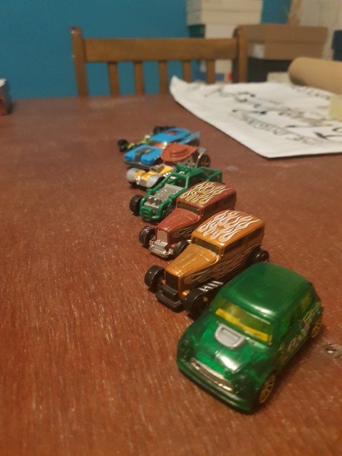 hot wheels extreme action light and sound sharkruiser