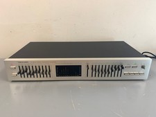 Realistic 31-2020 10 band stereo equalizer/expander with LED display. Works