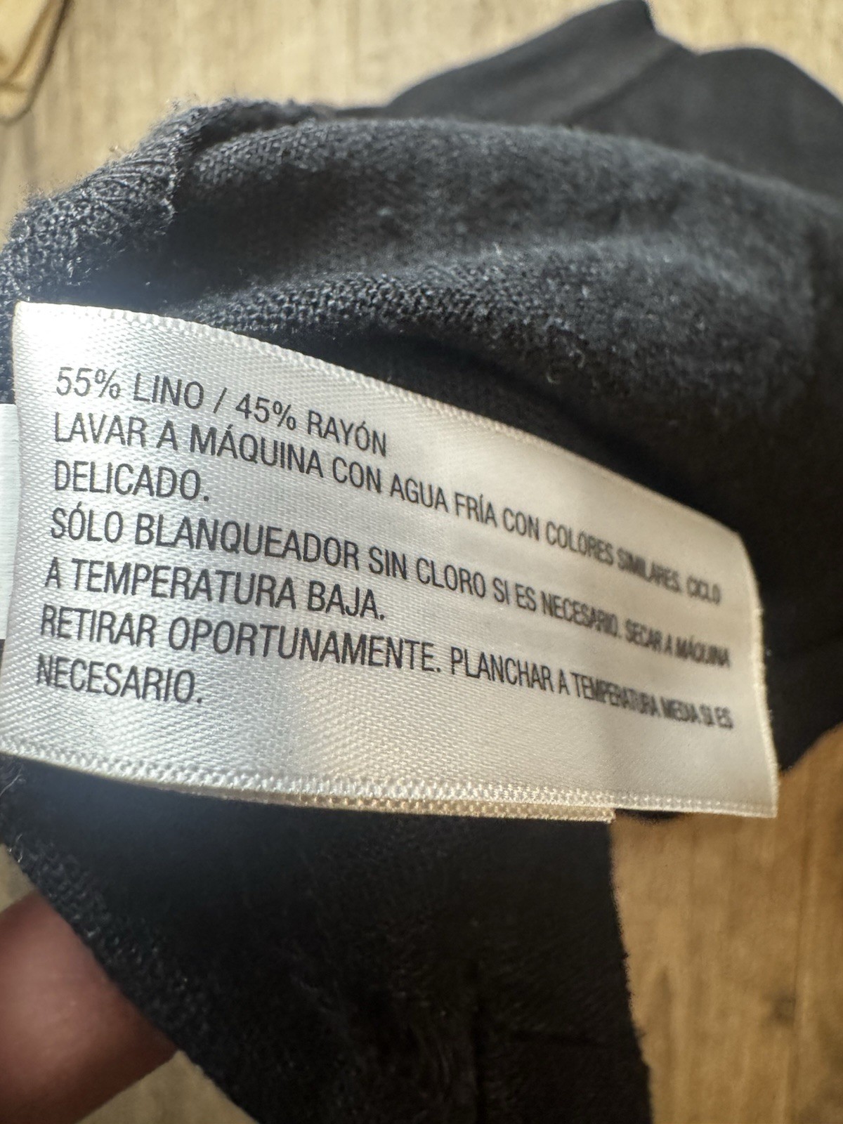 Universal Thread Black Button Down Lino/Rayon  Sh… - image 4