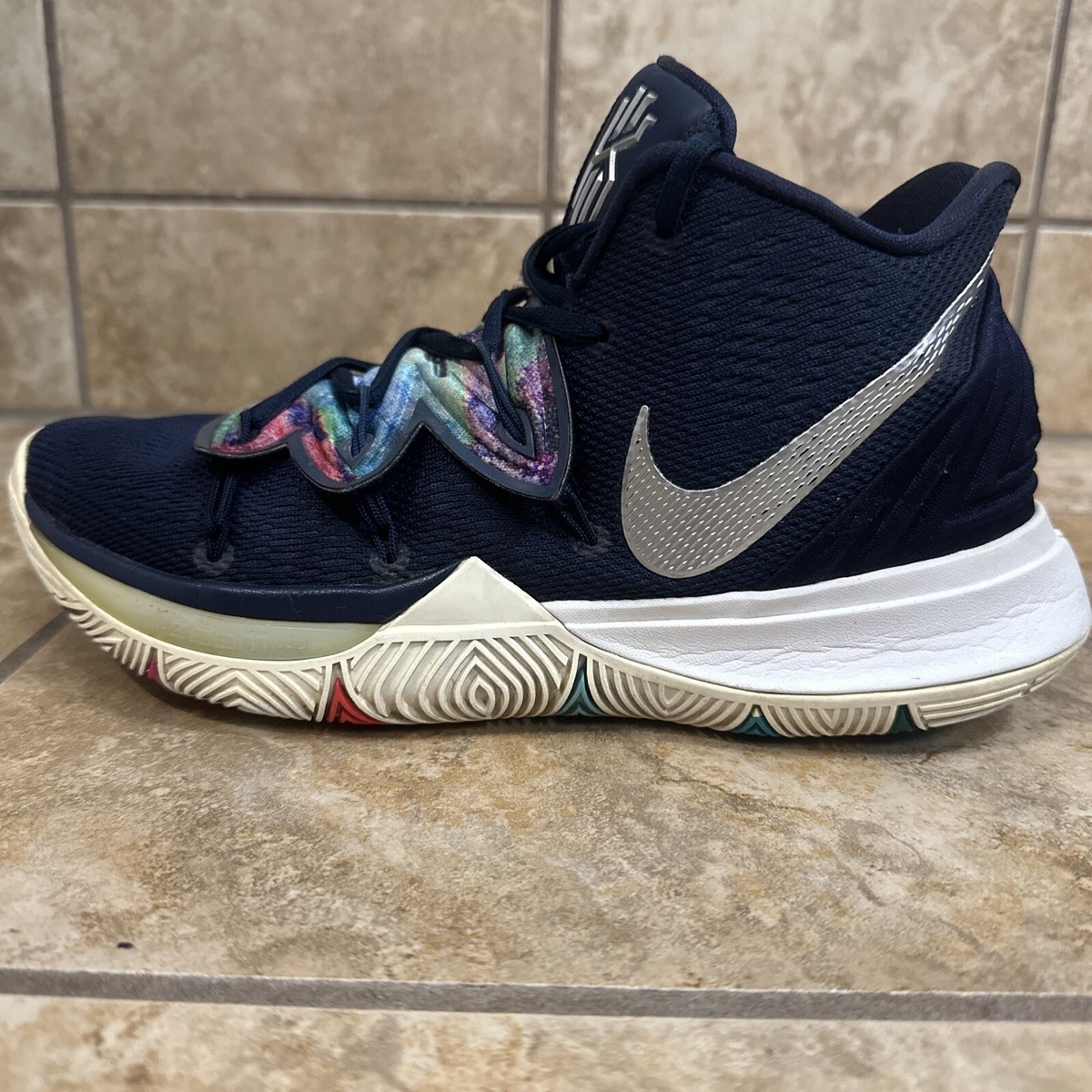 Size 8 - Nike Kyrie 5 EP Galaxy MS-7 | eBay