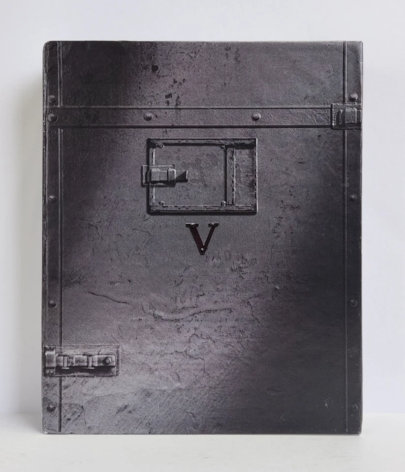 V for Vendetta (2005) 4K Ultra HD + Blu-ray 2020 Exclusive Gift Box Set - Image 2 of 4