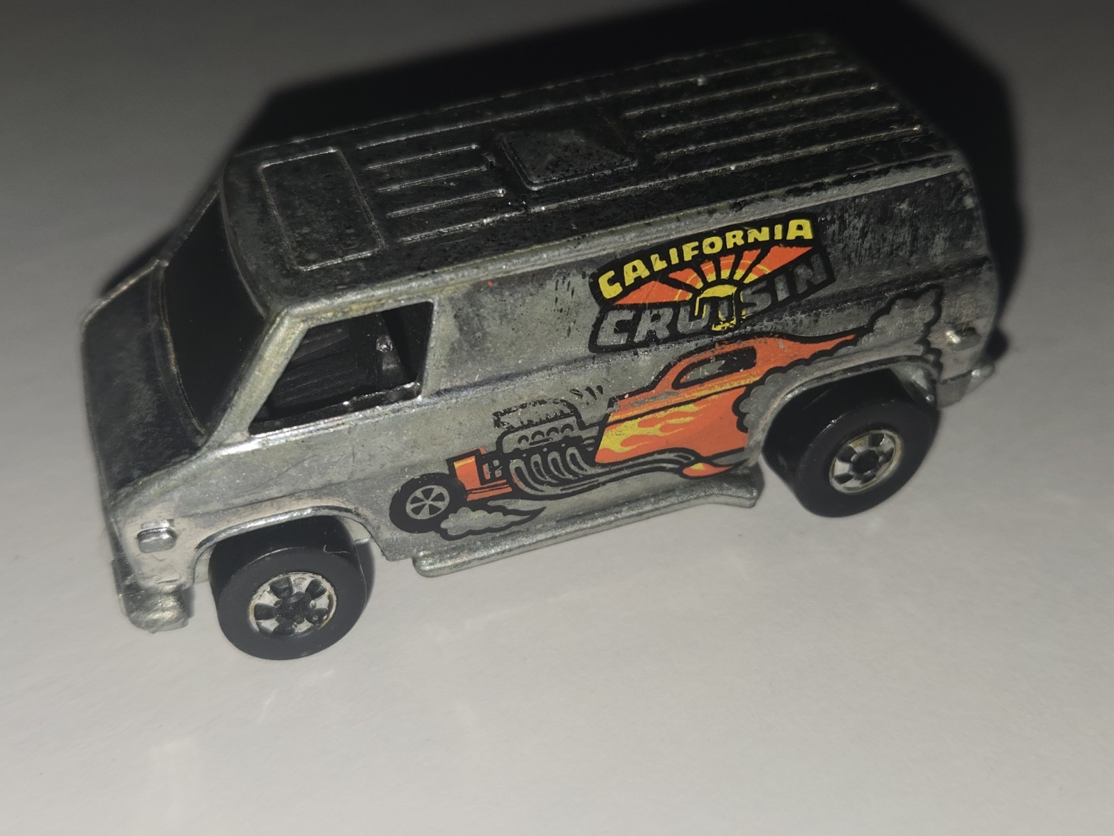 Vintage 1974 Mattel Hot Wheels 1/64 Scale Silver California Crusin Van TC-157 thumbnail 2