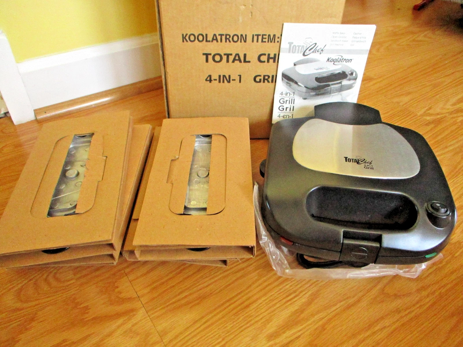 Total Chef Koolatron 4-in-1 Waffle Maker Grill Sandwich Press Griddle NEW
Opens in a new window or t