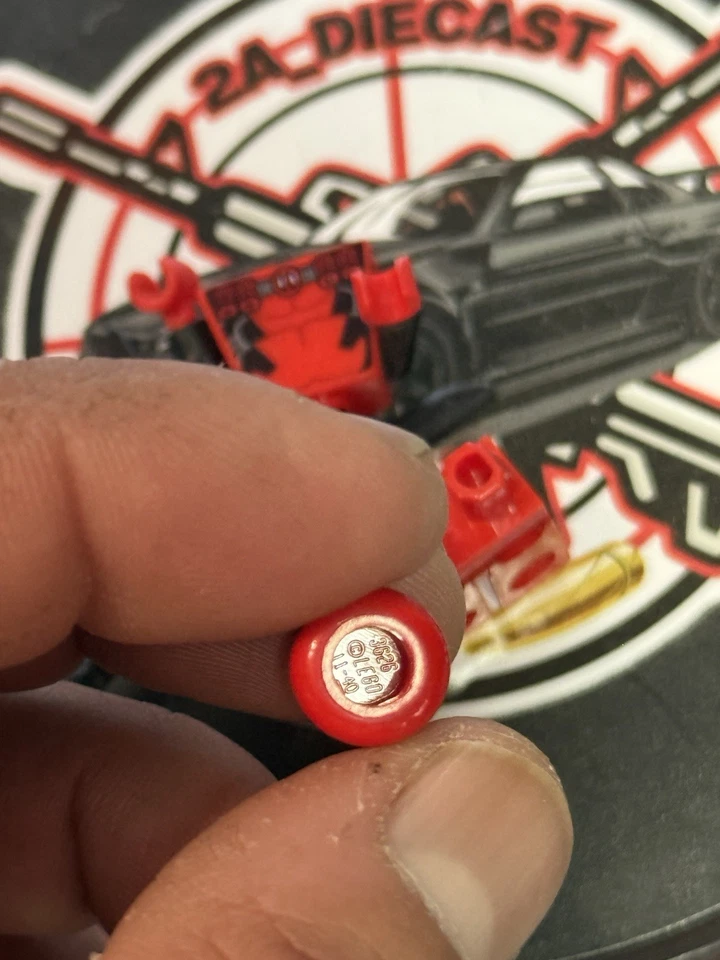 Authentic LEGO Deadpool Minifigure - 6866 Marvel Chopper Showdown Sh0032 No Gun - Image 4 of 4