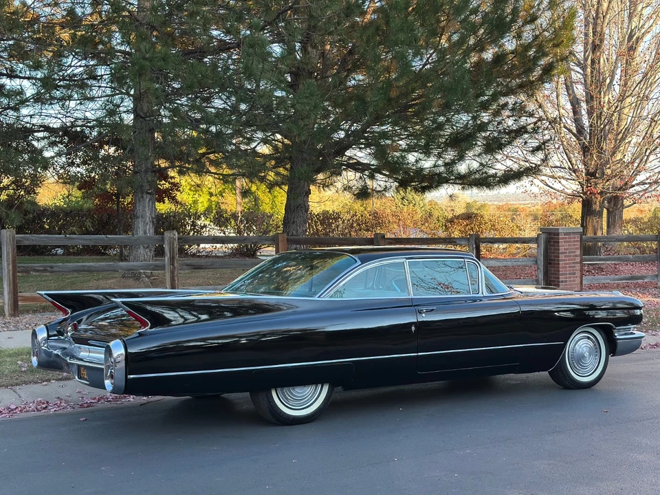 1960 Cadillac DeVille  - Image 4 of 4