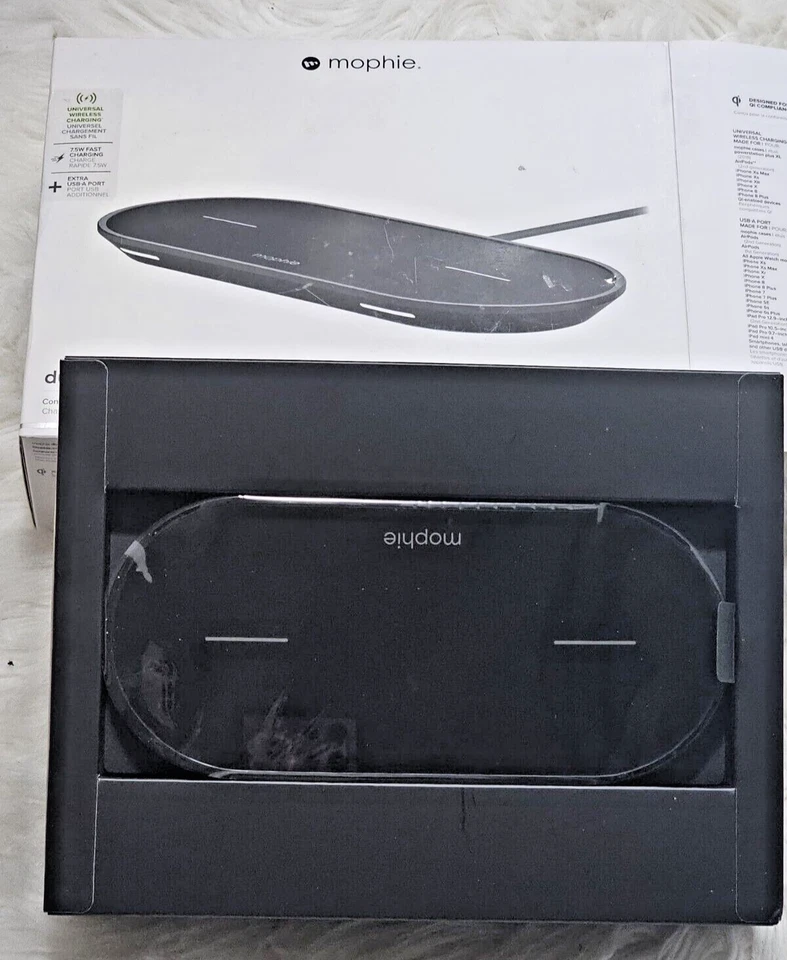 Mophie 401303592 Dual Universal Wireless Charging Pad Fast Charge 7.5 Watt - Image 2 of 4