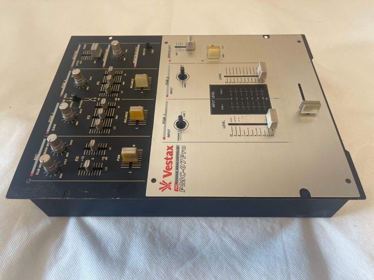 Vestax PMC-07 Pro DJ Mixer Professional Mixing Controller | eBay Vestax PMC-07 Pro DJ Mixer Professional Mixing Controller | eBay