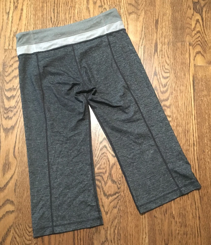 Lululemon Groove Crop Pants Gray Size 8 Align Yoga Workout - Image 2 of 4