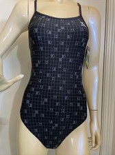 TYR Women's Durafast Elite Tanium Crossfit. Size 34 Small Black NWT