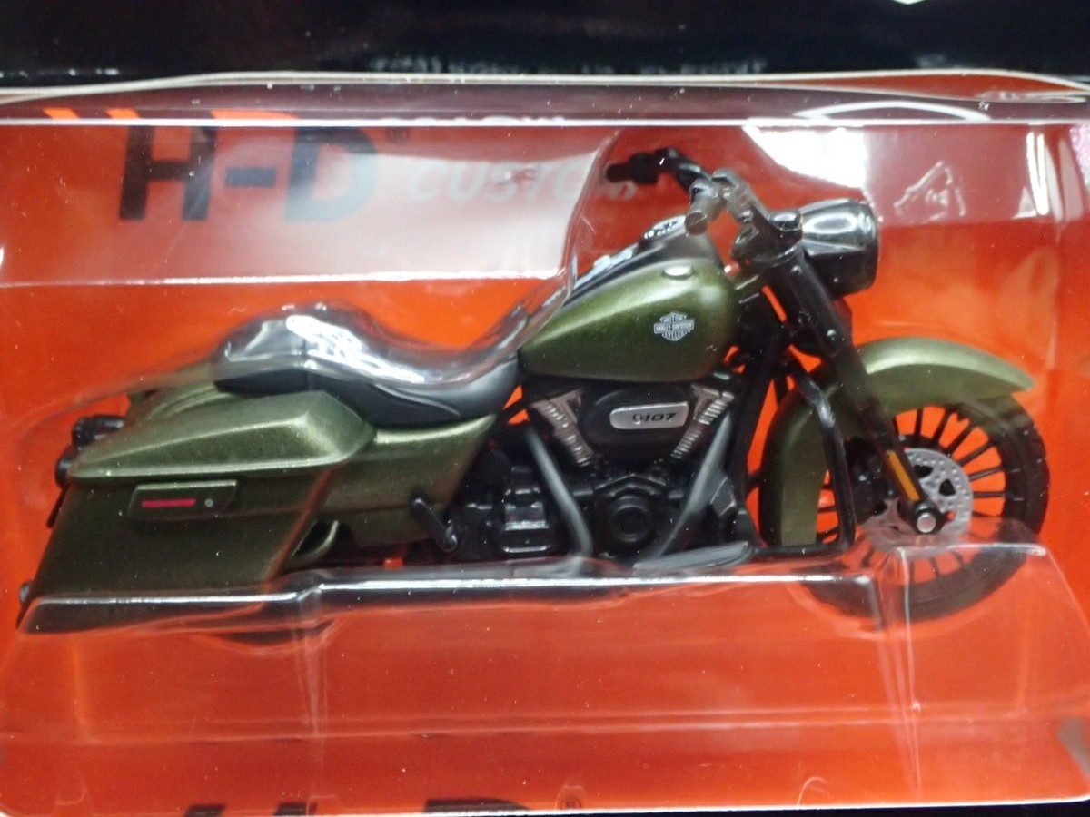 2022 22 ROAD KING SPECIAL HARLEY DAVIDSON MOTORCYCLE MAISTO SERIES