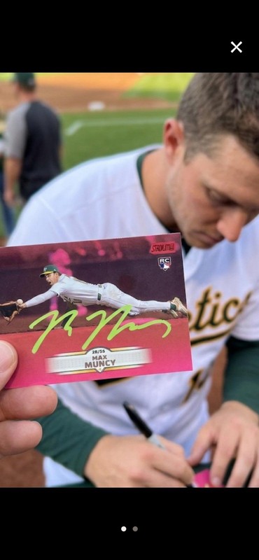 Max Muncy Athletics Topps # 28 Hard Signed Rookie Card.