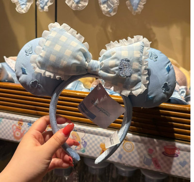 Authentic 2026 HK Disney Alice in Wonderland Checkered Minnie Ears Blue Headband
