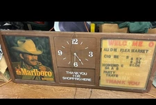 Vintage Marlboro Man Lighted Advertising Clock Sign Philip Morris Landman Works