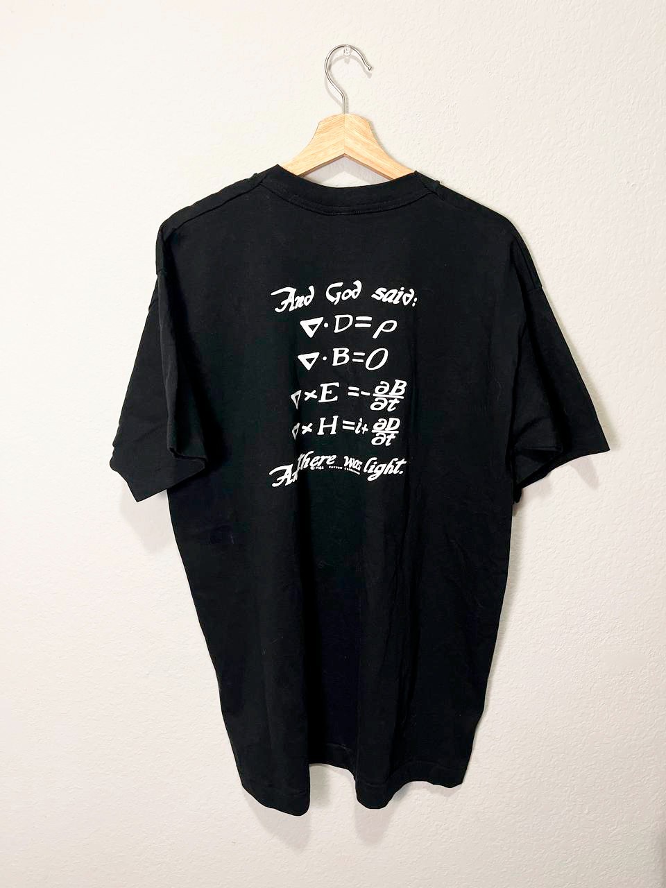 Vintage 1982 Black Hole Maxwell Equations T Shirt XL Made USA Cotton Expressions image 4