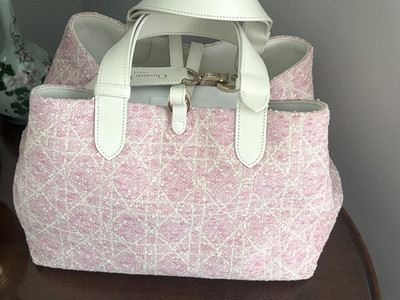 DIOR Handbag Toujours Medium pink  & White Woolen Tweed Fabric  New  Cannage