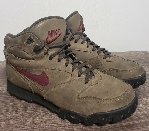 nike women's hiking boots